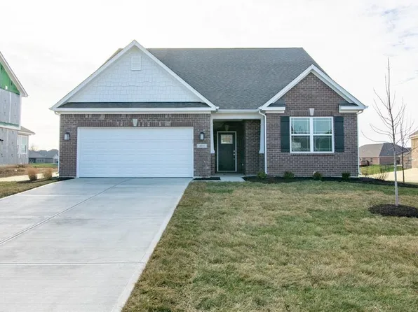 4851 W Jamestown Trce, New Palestine, IN 46163