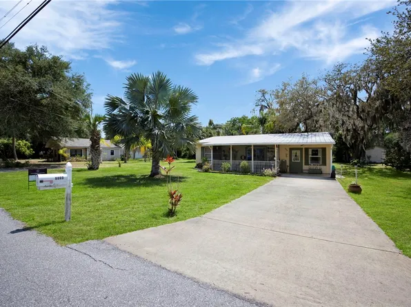 9860 River Dr, Micco, FL 32976