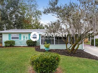 303 Renne Dr N, Jacksonville, FL 32218