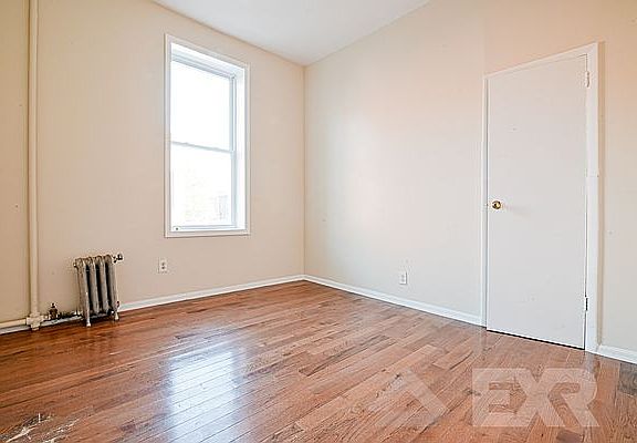 5th image of 361 Halsey St #F