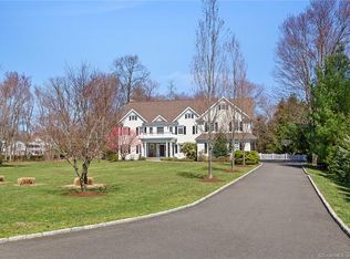 4 Marc Ln, Westport, CT 06880
