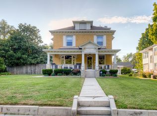 1055 S Garrison Ave, Carthage, MO 64836