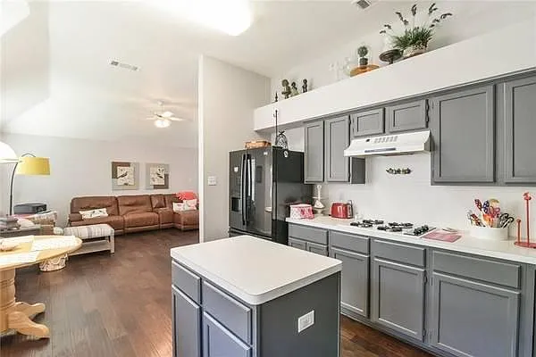 Quail Run Dr — Photo 3