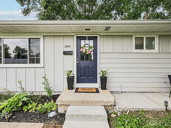 3rd image of 2857 Galewood St