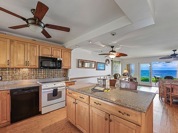 2nd image of 272 Pualei Dr APT 3