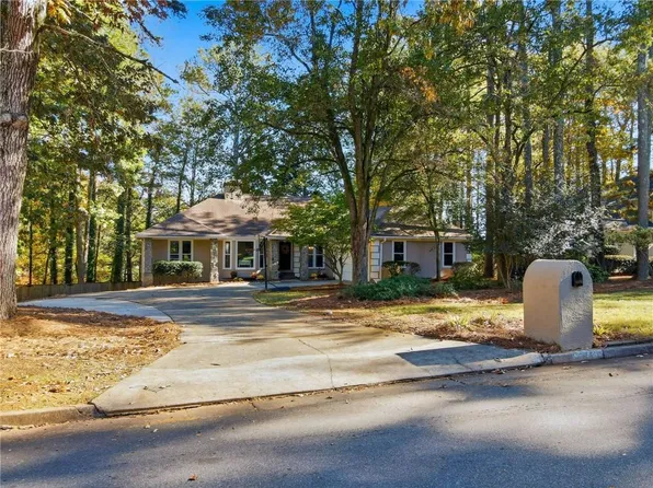 5170 Cameron Forest Pkwy, Johns Creek, GA 30022