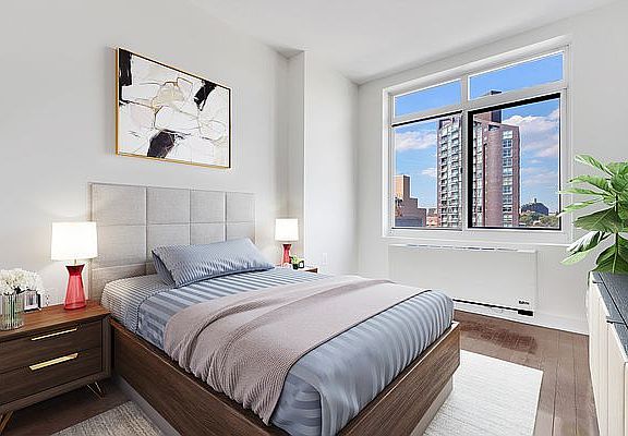 2nd image of 11-15 Broadway #5Q
