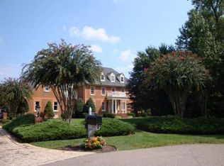 200 Rivers Bend Cir, Chester, VA 23836