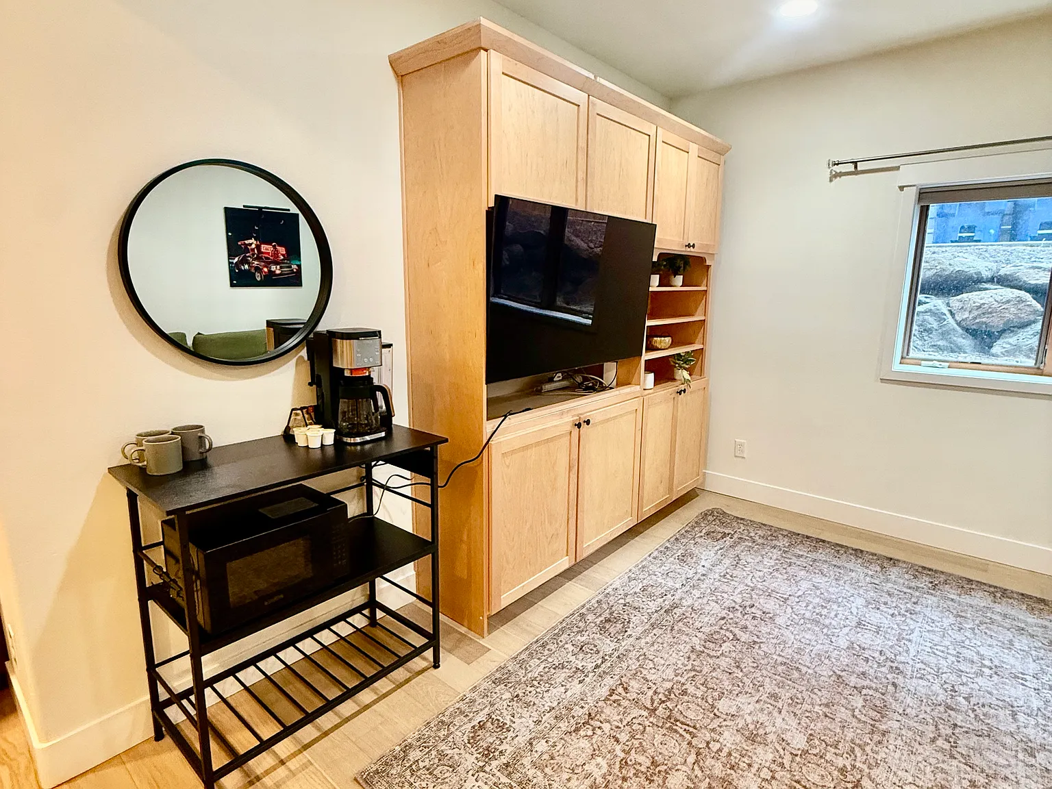 2 bed, 1500 sqft, $2,950 — Photo 3