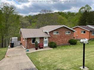 2213 Lilly Dr, Charleston, WV 25387