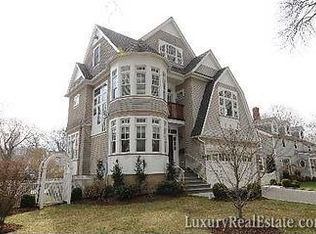 314 Birch Rd, Fairfield, CT 06824