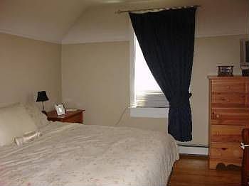 4th image of 2445 W Berteau Ave