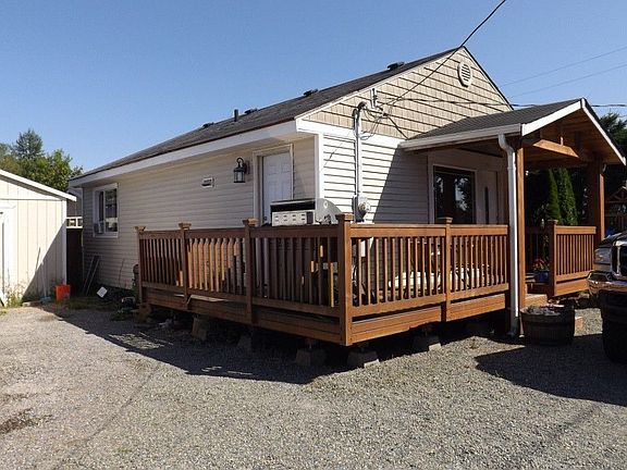 2nd image of 8719 Portland Ave E