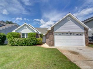 423 Sandy Ridge Cir, Mary Esther, FL 32569
