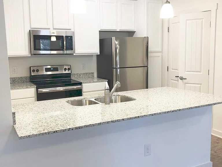 308 Mohegan Ave #7203 — Photo 9