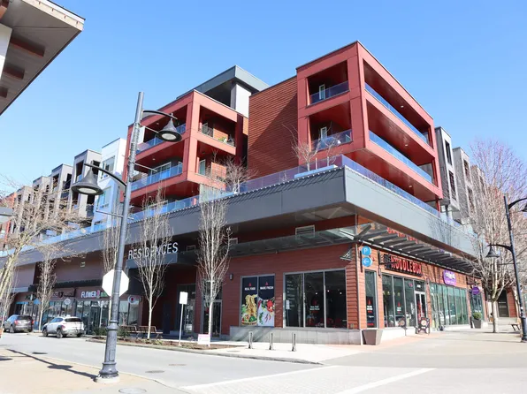 20727 Willoughby Town Centre Dr #A327, Langley, BC V2Y 0X7