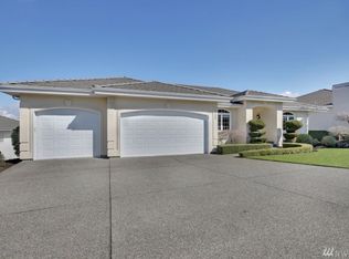 1909 Hillside Dr NE, Tacoma, WA 98422