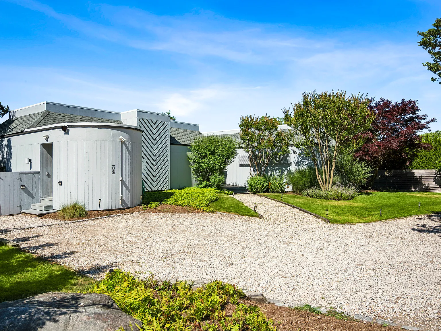 Sag Harbor Waterfront in Redwood Community — Photo 3