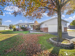 9240 Summit St, Erie, MI 48133