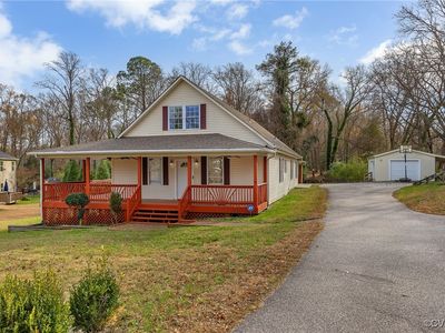 4531 Centralia Rd, Chester, VA, 23831