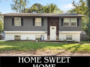 2009 Hickory St, Alton, IL 62002