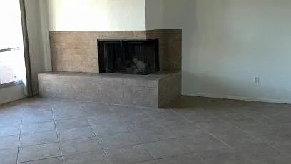 1206 E Manhatton Dr — Photo 5