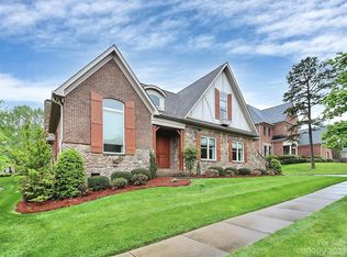 9001 Carindale Rd, Waxhaw, NC 28173