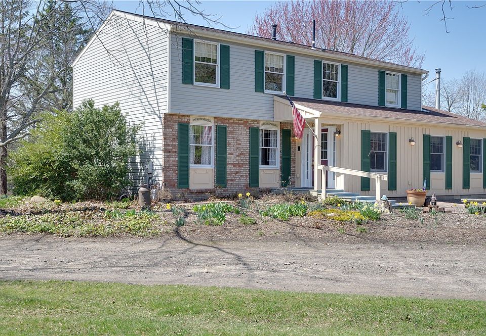 4061 Ontario Center Rd, Walworth, NY 14568 Zillow