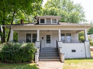 408 E Concord St, Morganton, NC 28655