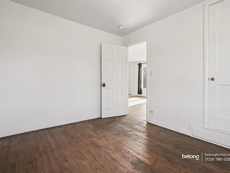 2040 S Fox St — Photo 12