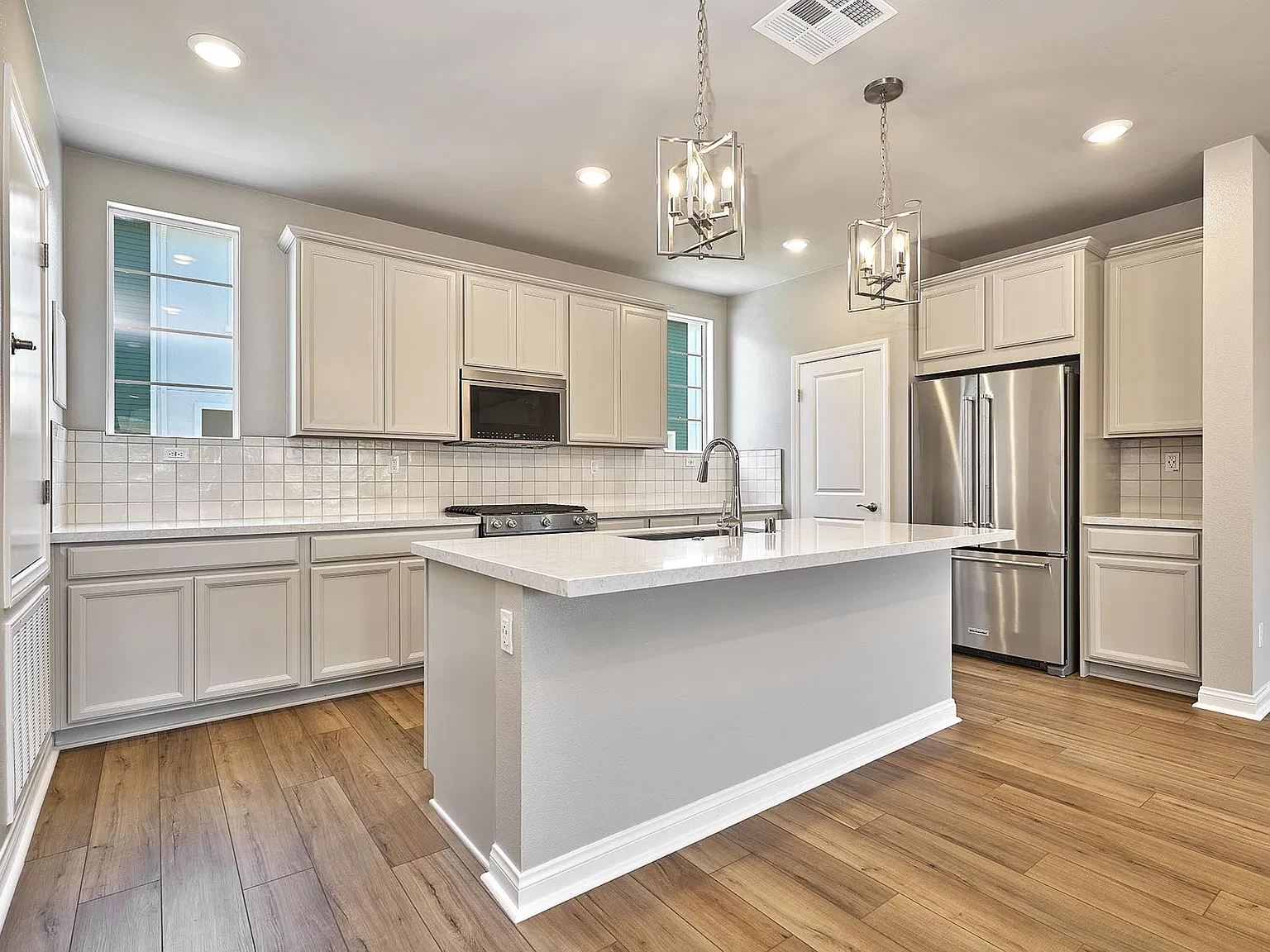 1478 Sea Ln — Photo 4