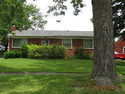 1st image of 716 Fairwood Blvd