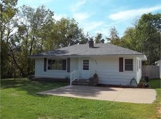 626 Miners Creek Rd, Guttenberg, IA 52052