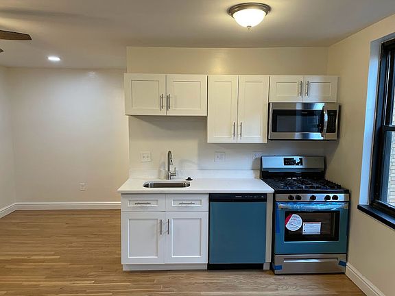 5th image of 259 Shady Ave APT 203