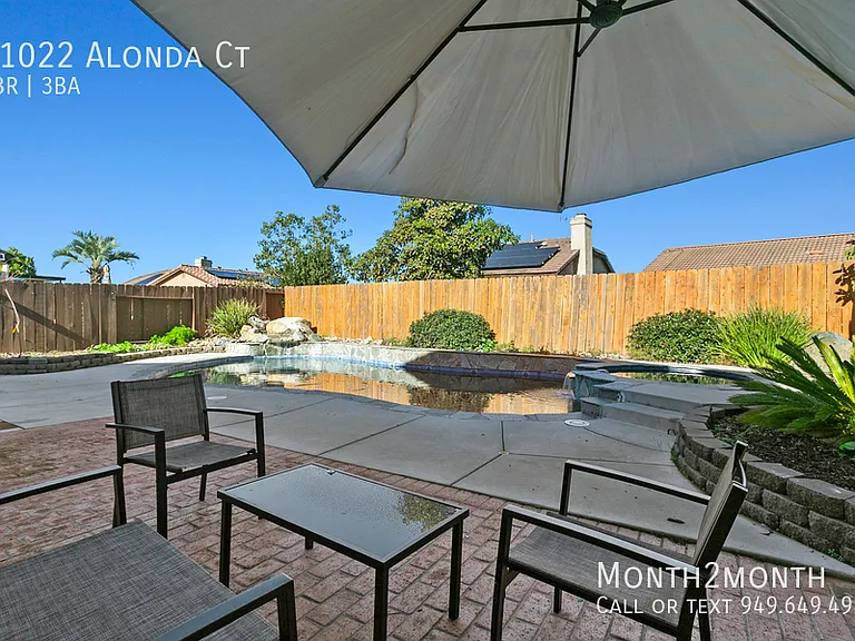 11022 Alonda Ct — Photo 23
