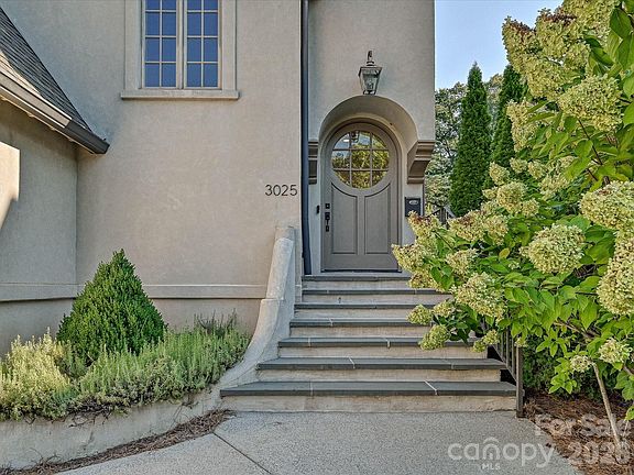 2nd image of 3025 Hanson Dr