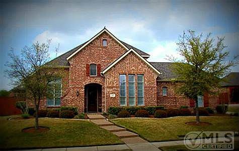 2nd image of 921 High Willow Dr
