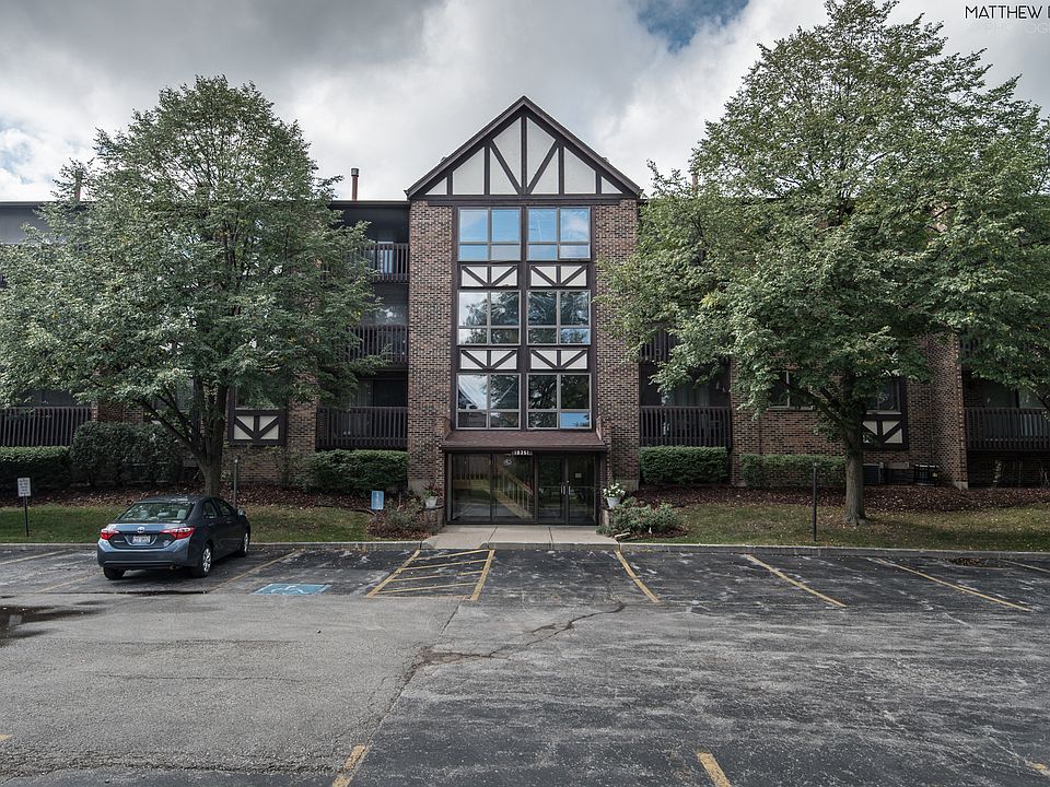 1st image of 10351 Menard Ave APT 320