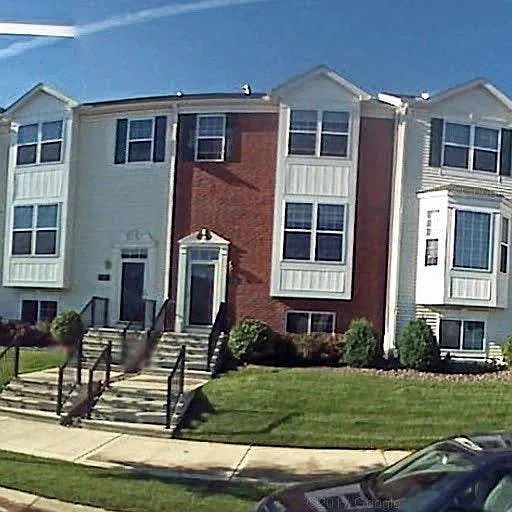 302 Heritage Trl