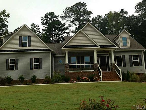 5th image of 63 Cinnecord Pl