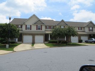 136 Fox Creek Dr, Woodstock, GA 30188