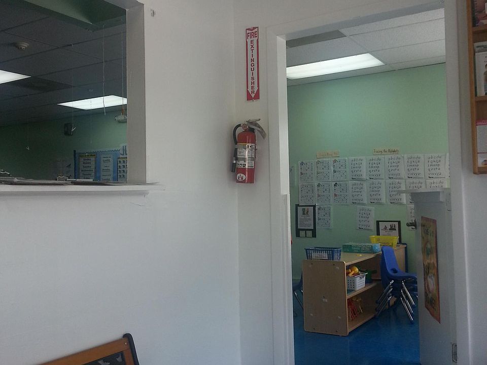 2nd image of 8927 Lem Turner Rd