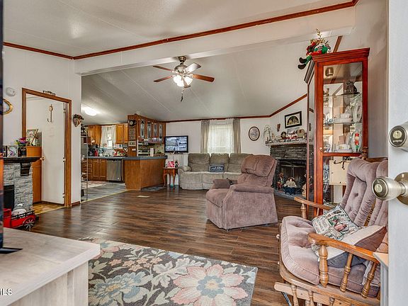 3rd image of 139 Union Church Rd