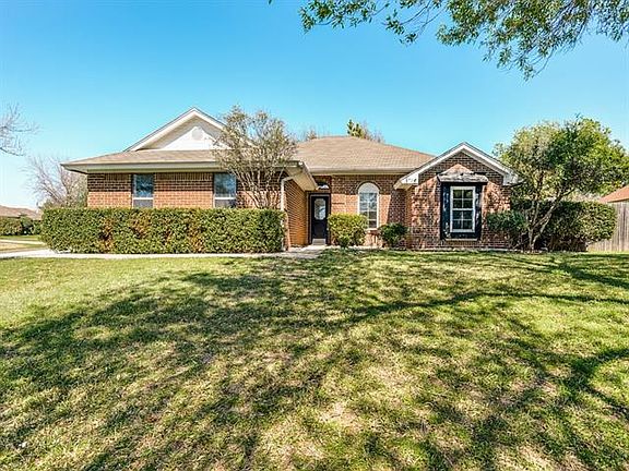 2nd image of 6724 Longleaf Ln