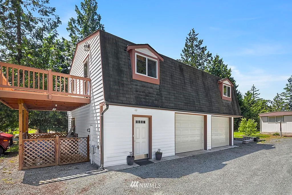 17502 W Interurban Boulevard photo 1