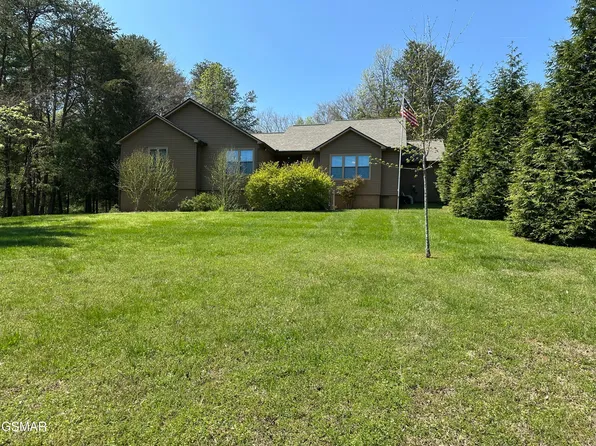 267 Back Nine Dr, Baneberry, TN 37890