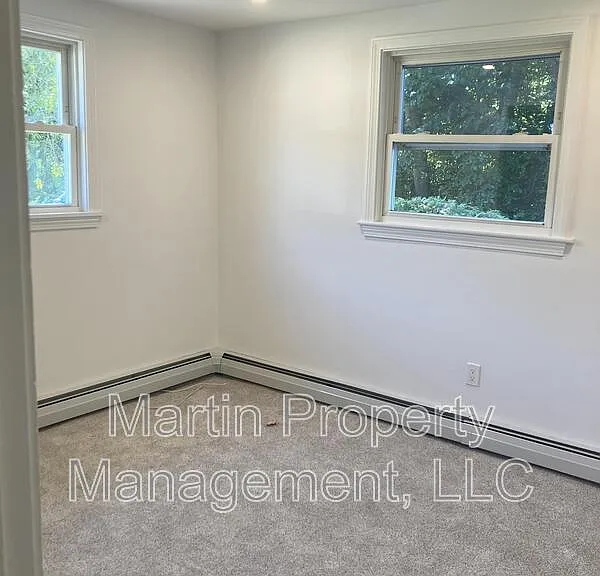 15 Walsh Rd — Photo 5