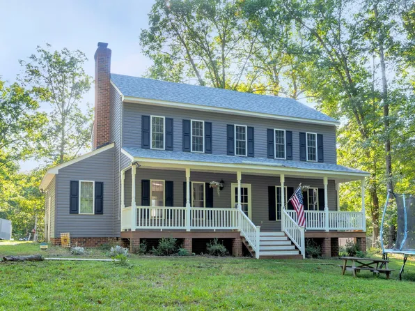 2360 Old Apple Grove Rd, Mineral, VA 23117