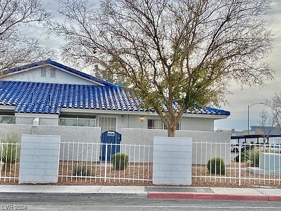 5th image of 2136 Bavington Dr Unit A