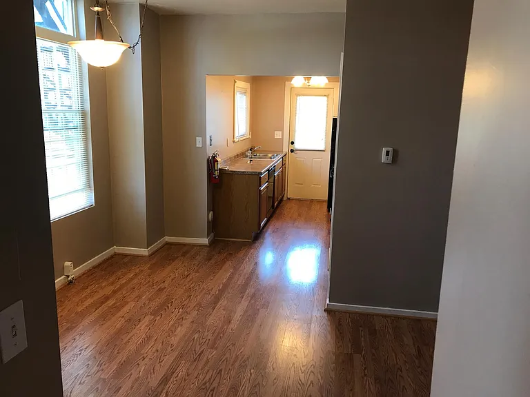 1140 Buffalo St #1 — Photo 11